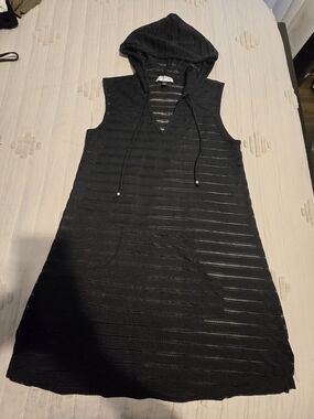 Sleeveless Black Hooded Knit Mini Swim Suit Cover Up.